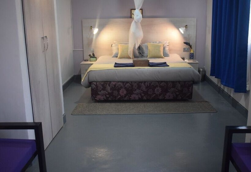 هتل Imperial Town