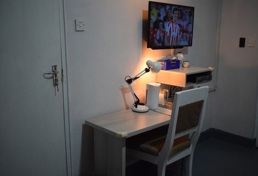 هتل Imperial Town