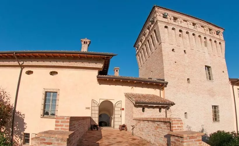 Hotelli La Tavola Rotonda