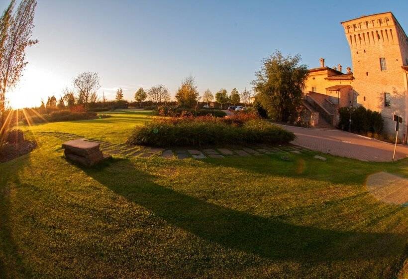 Отель La Tavola Rotonda