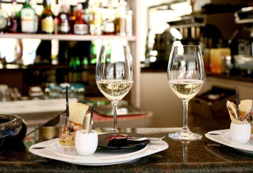 호텔 Lido Di Angera