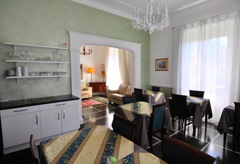 فندق Locanda Villa Moderna