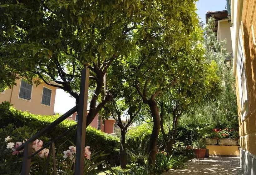 Hotel Locanda Villa Moderna