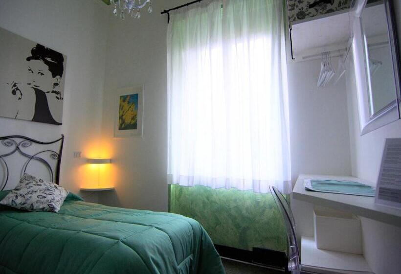 فندق Locanda Villa Moderna