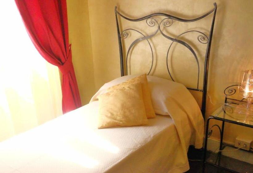 فندق Locanda Villa Moderna