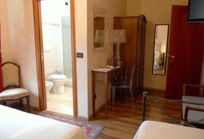 فندق Locanda Villa Moderna