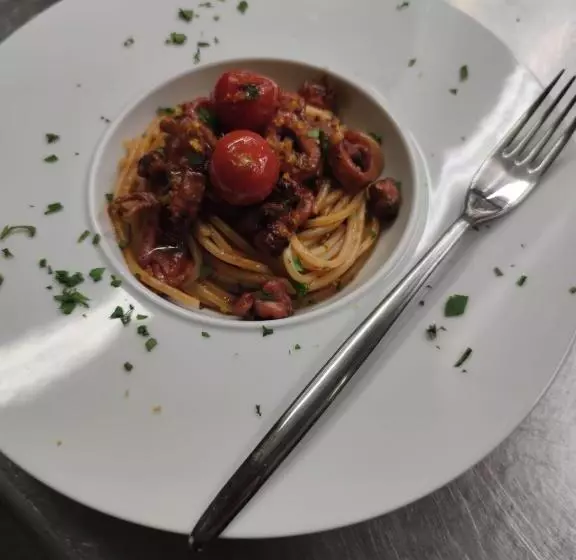 ホテル Ristorante Morus