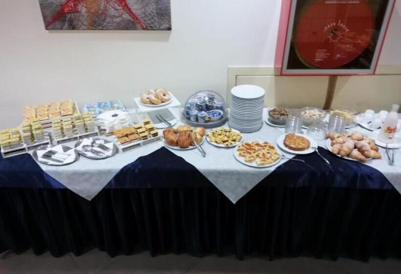 هتل Ristorante Trendy