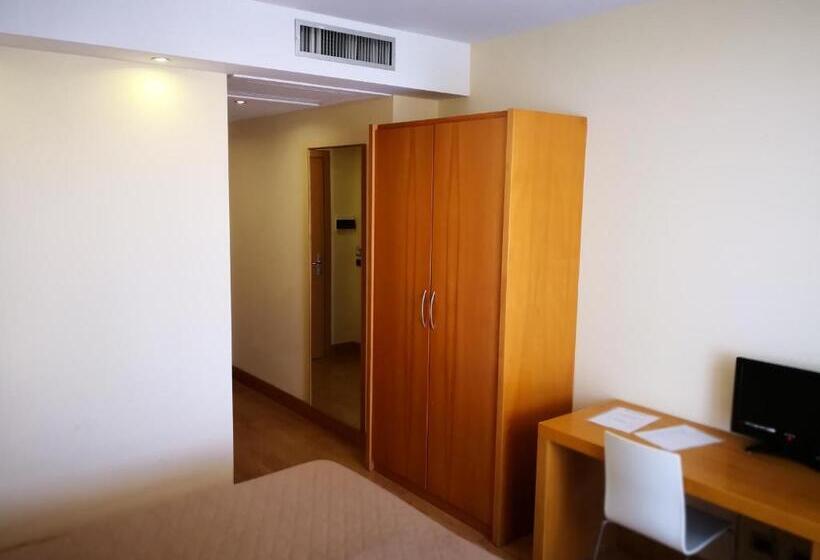 هتل Ristorante Trendy