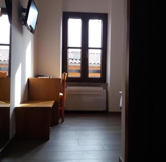 בית מלון כפרי Sole Holiday