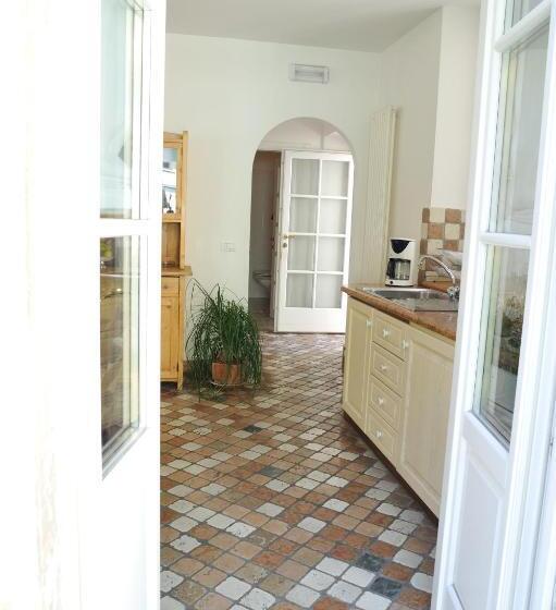 בית מלון כפרי Sole Holiday