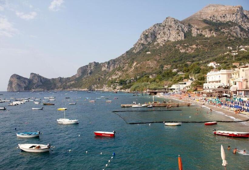 בית מלון כפרי Taverna Del Capitano