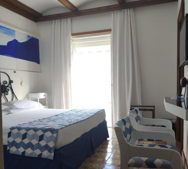 בית מלון כפרי Taverna Del Capitano