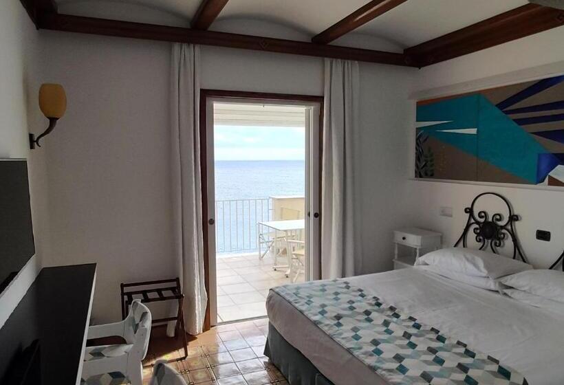 בית מלון כפרי Taverna Del Capitano