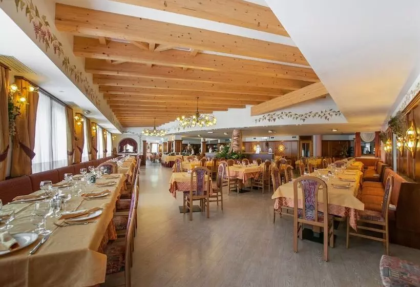 Hotelli Val Di Sole