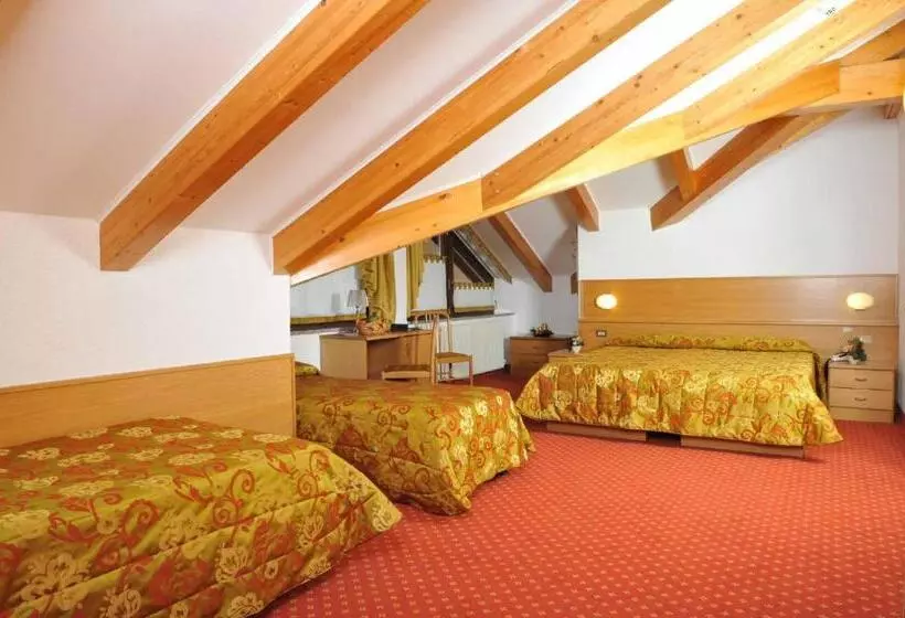 Hotelli Val Di Sole