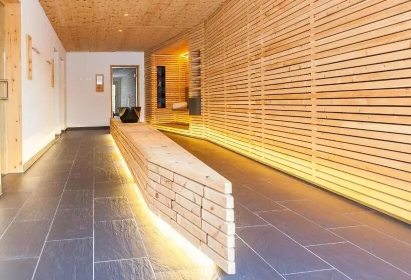 Hotelli Valserhof