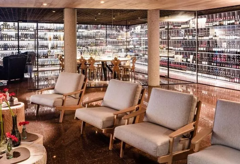 Hotelli Valserhof
