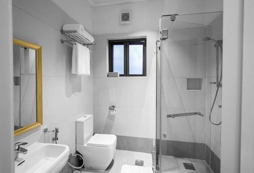 هتل Vanern Residence