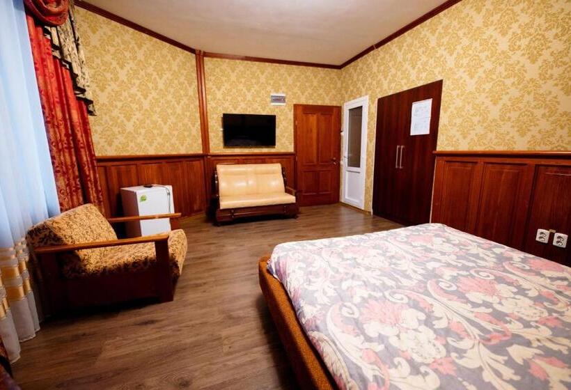 هتل Villa Turistica Oasis