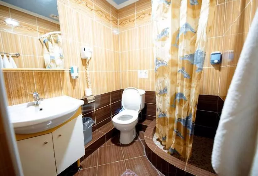 هتل Villa Turistica Oasis