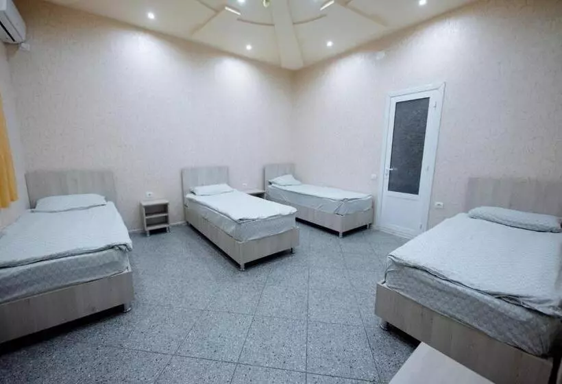 هتل Villa Turistica Oasis