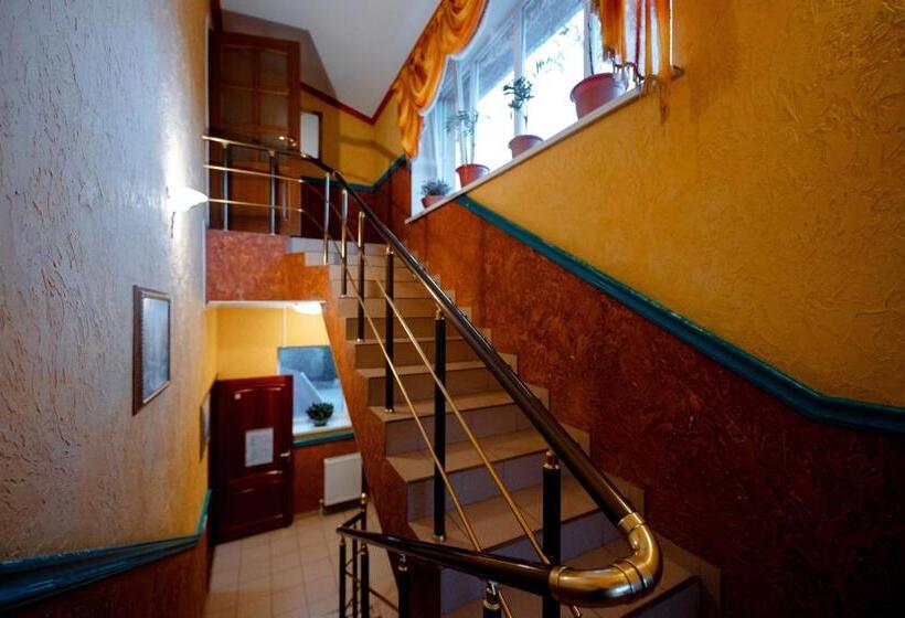 هتل Villa Turistica Oasis