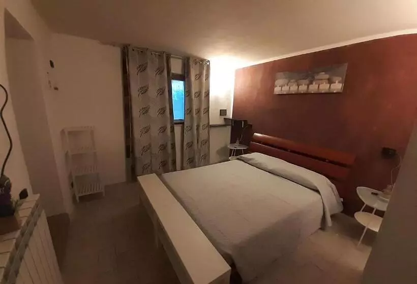 La Grotta Bed And Breakfast E Affittacamere