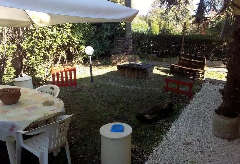 La Grotta Bed And Breakfast E Affittacamere