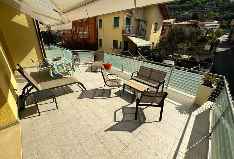 レジデンス Gardesana Active Apartments