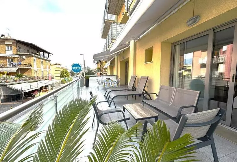 レジデンス Gardesana Active Apartments