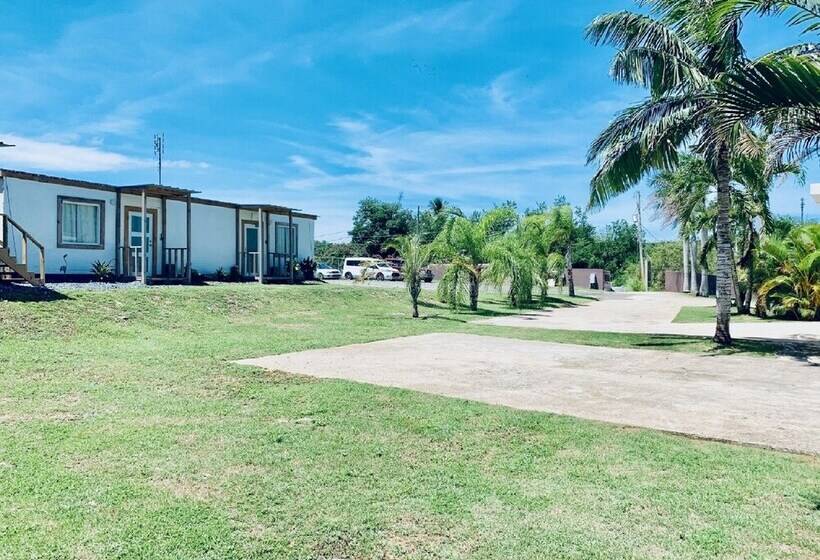 استراحتگاه Manati World Point Inn