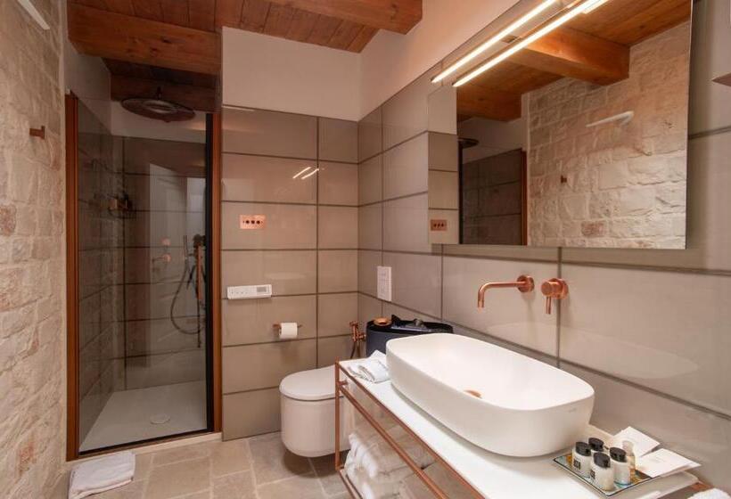 Bed and Breakfast Borgofreddo Luxury Suite