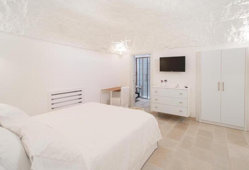 Bed and Breakfast Borgofreddo Luxury Suite