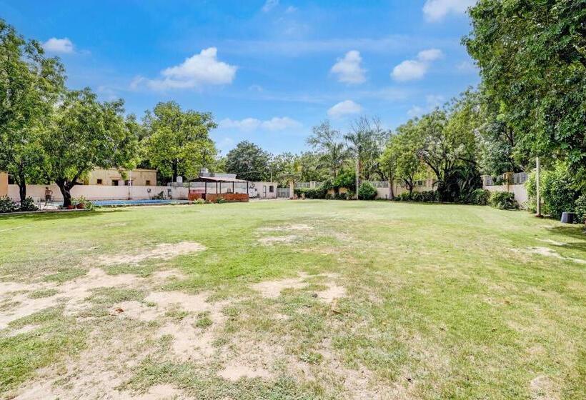 Hotel Ramdevgarh Resort Ghuma