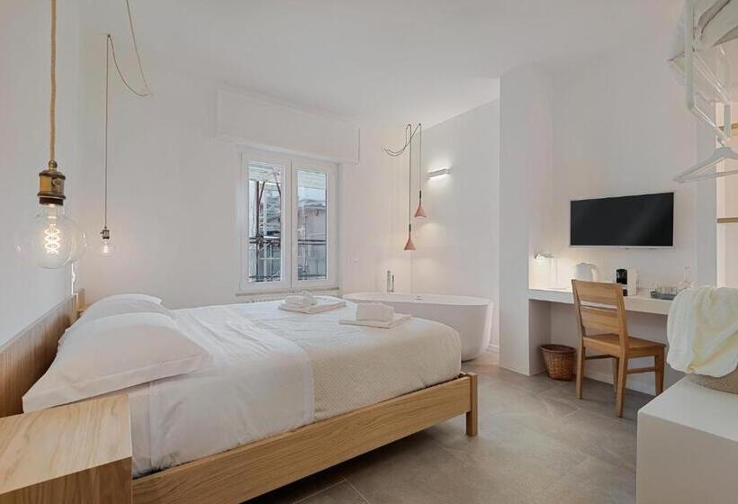 膳宿费 Affittacamere Isabella, Terre Marine