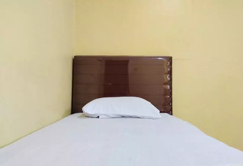 Risqia Homestay Syariah By Cocotel