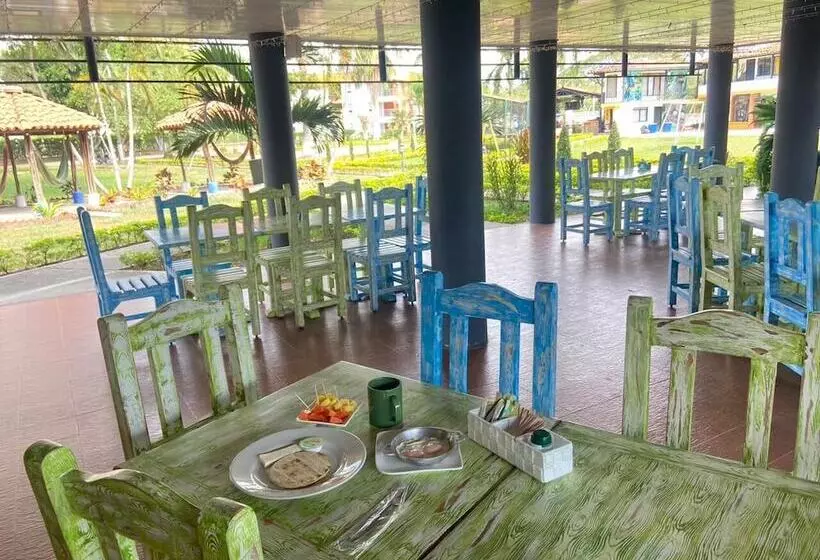 ホテル Villa Zaragoza