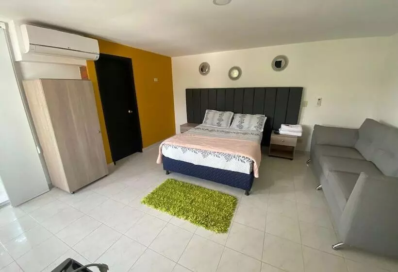 ホテル Villa Zaragoza