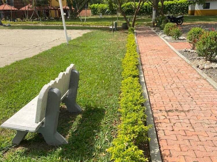 هتل Villa Zaragoza