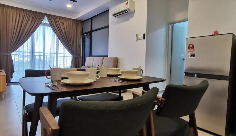 Mykey The Quartz A 06 08 Melaka City