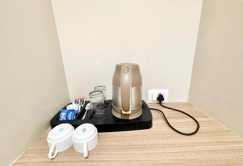 Vedangam Inn ! Varanasi   Forɘigner S Choice ! Fully Air Conditioned Hotel With Parking Availability