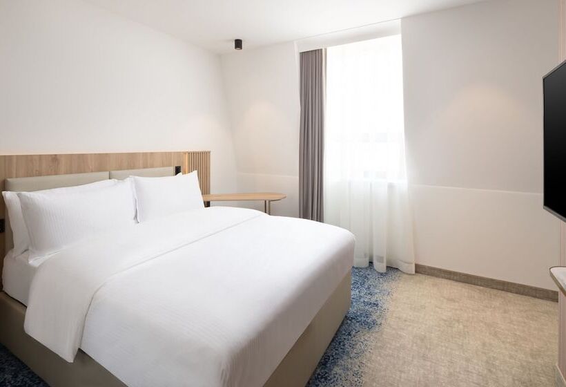 هتل Courtyard By Marriott Cluj Napoca Downtown