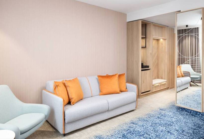 هتل Courtyard By Marriott Cluj Napoca Downtown