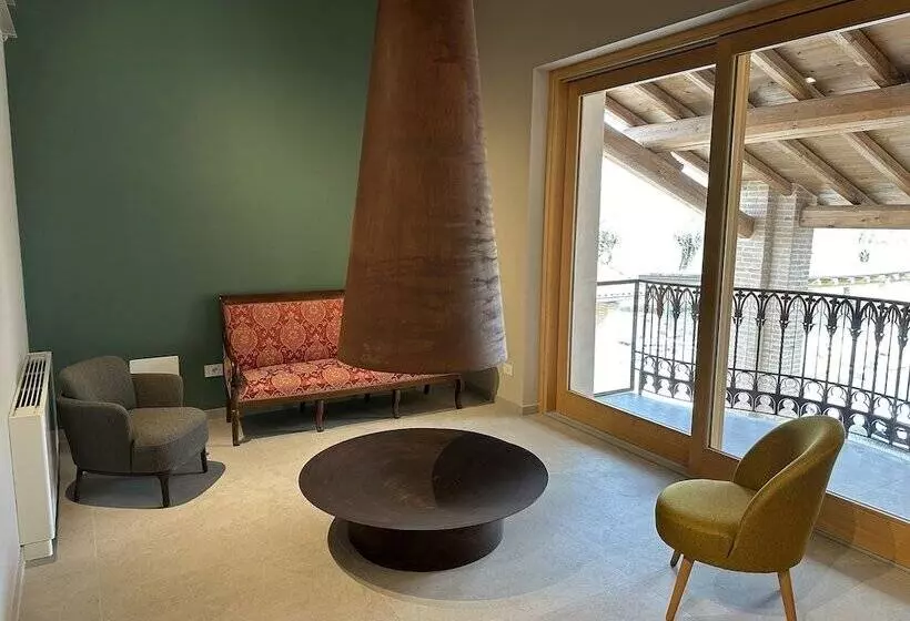 Hotelli La Valle Del Re   Agriturismo