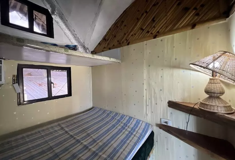 Hotelli Lover S Point Beach Front Resort