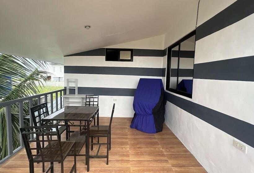 ホテル Lover S Point Beach Front Resort