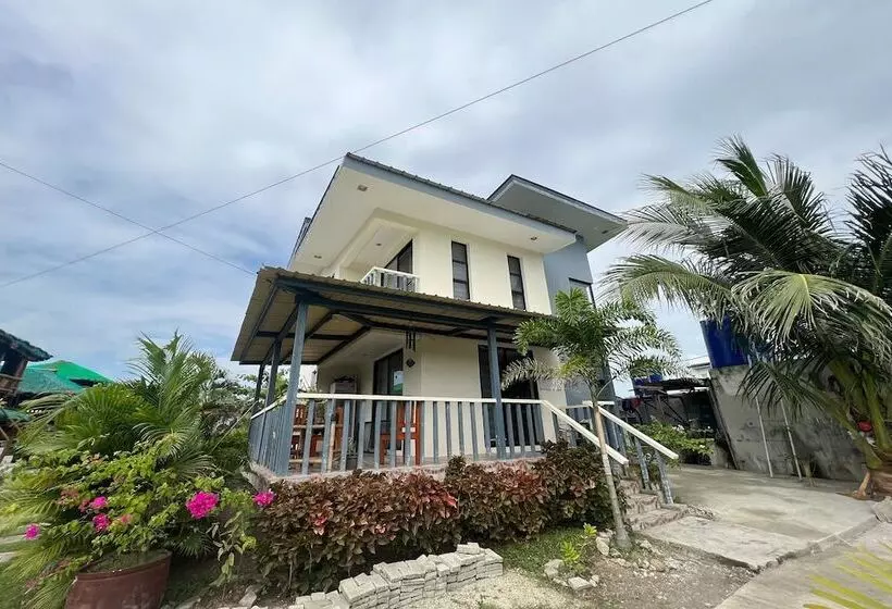 Hotelli Lover S Point Beach Front Resort