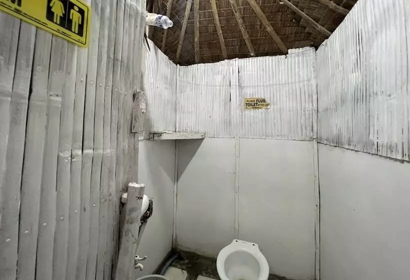 Hotelli Lover S Point Beach Front Resort