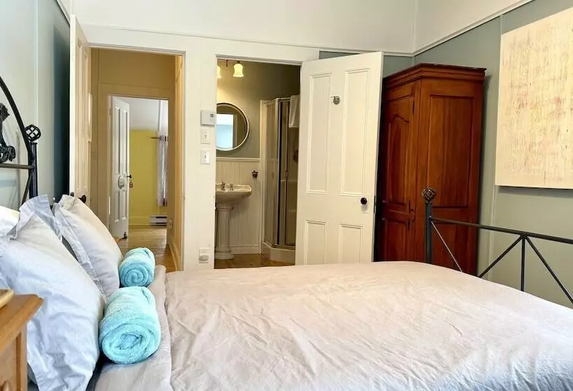 Aamiaismajoitus (B&B) Chez Maleterre